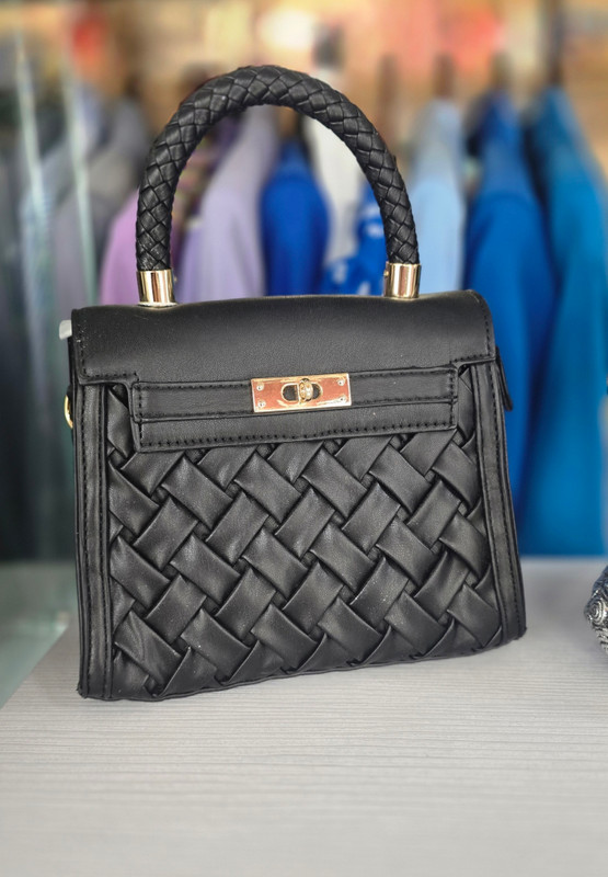 Bolso negro asa